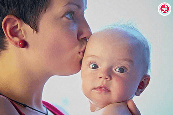 शिशुओं और बच्चों की मस्तिष्क शक्ति के विकास में वृद्धि के 19 आसान उपाय